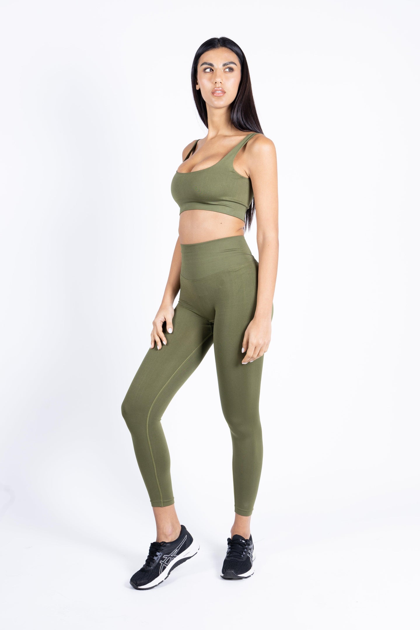 Completo Push Up Olive Green