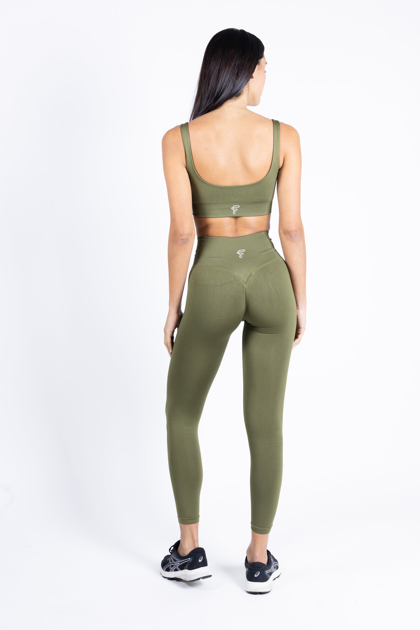 Completo Push Up Olive Green