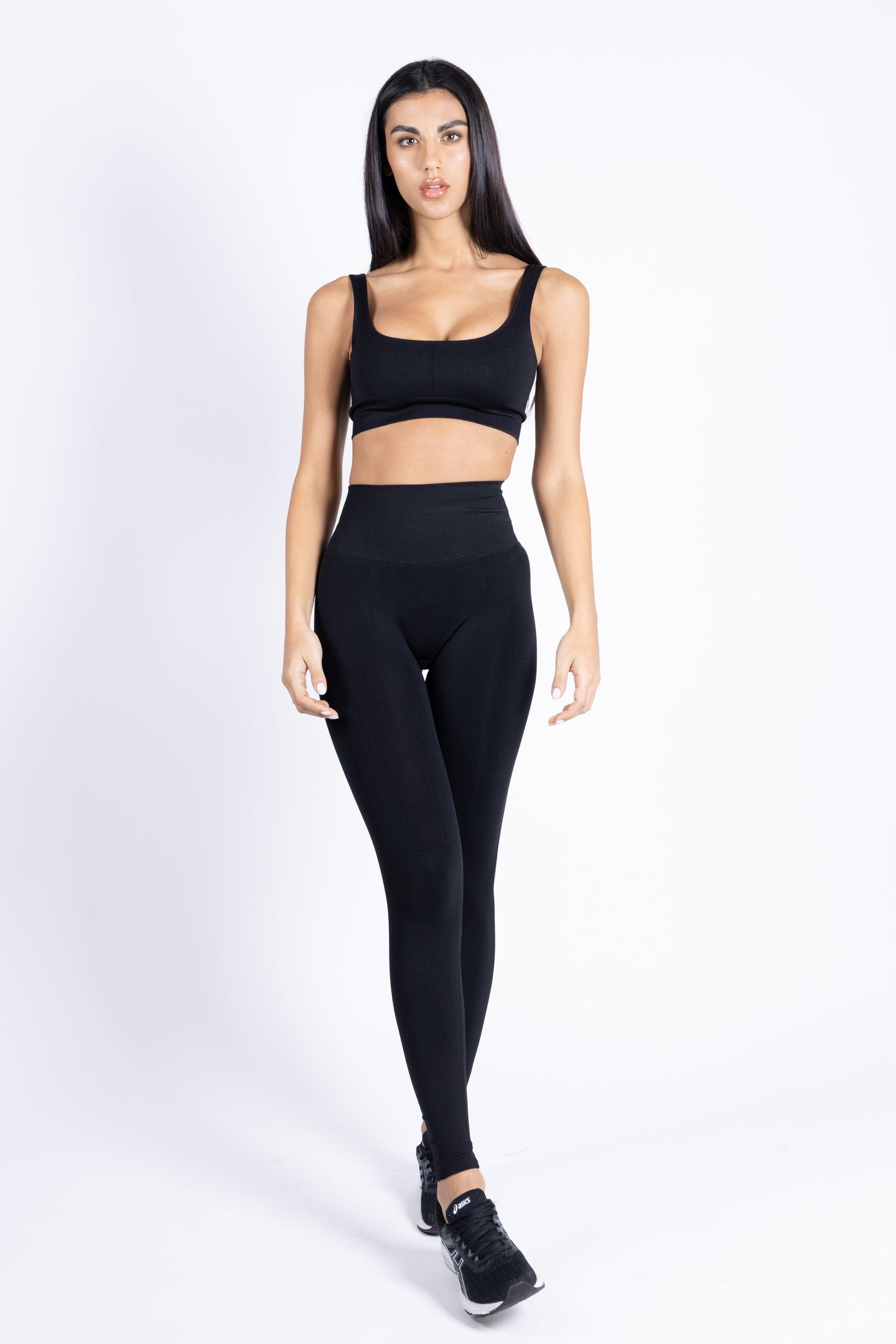 Completo Push Up Black