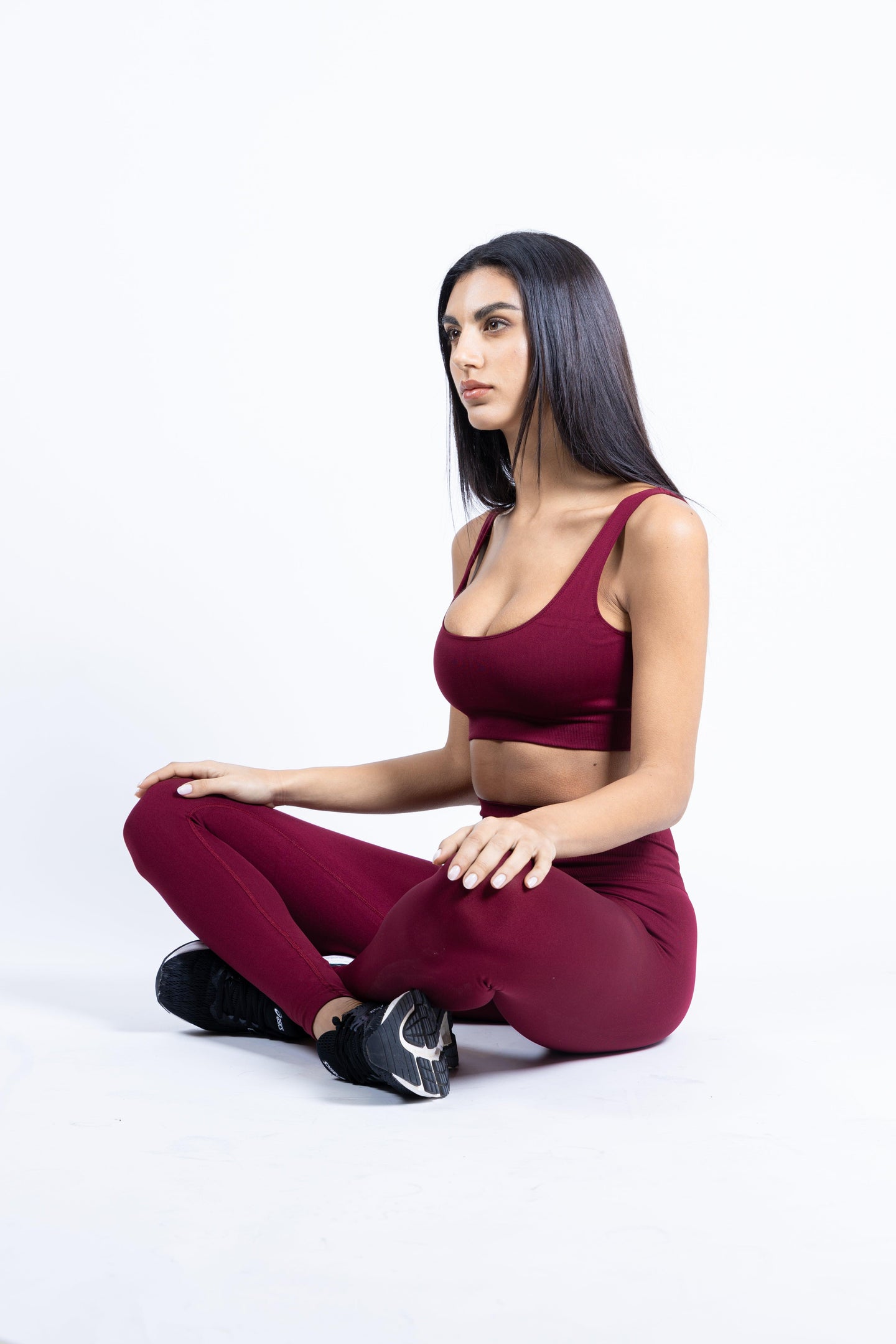 Squat-proof seamless Completo Push Up Burgundy set