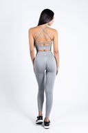 Vista laterale del Completo Silver Grey in tessuto seamless
