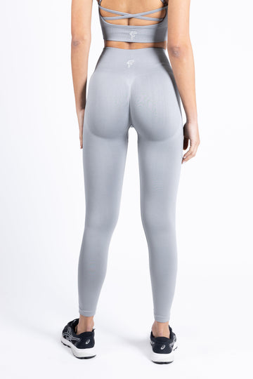 Leggings Silver Grey push-up - Vista posteriore con effetto snellente e silhouette definita.
